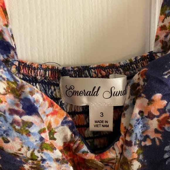 Dress - Picture 3 of 3